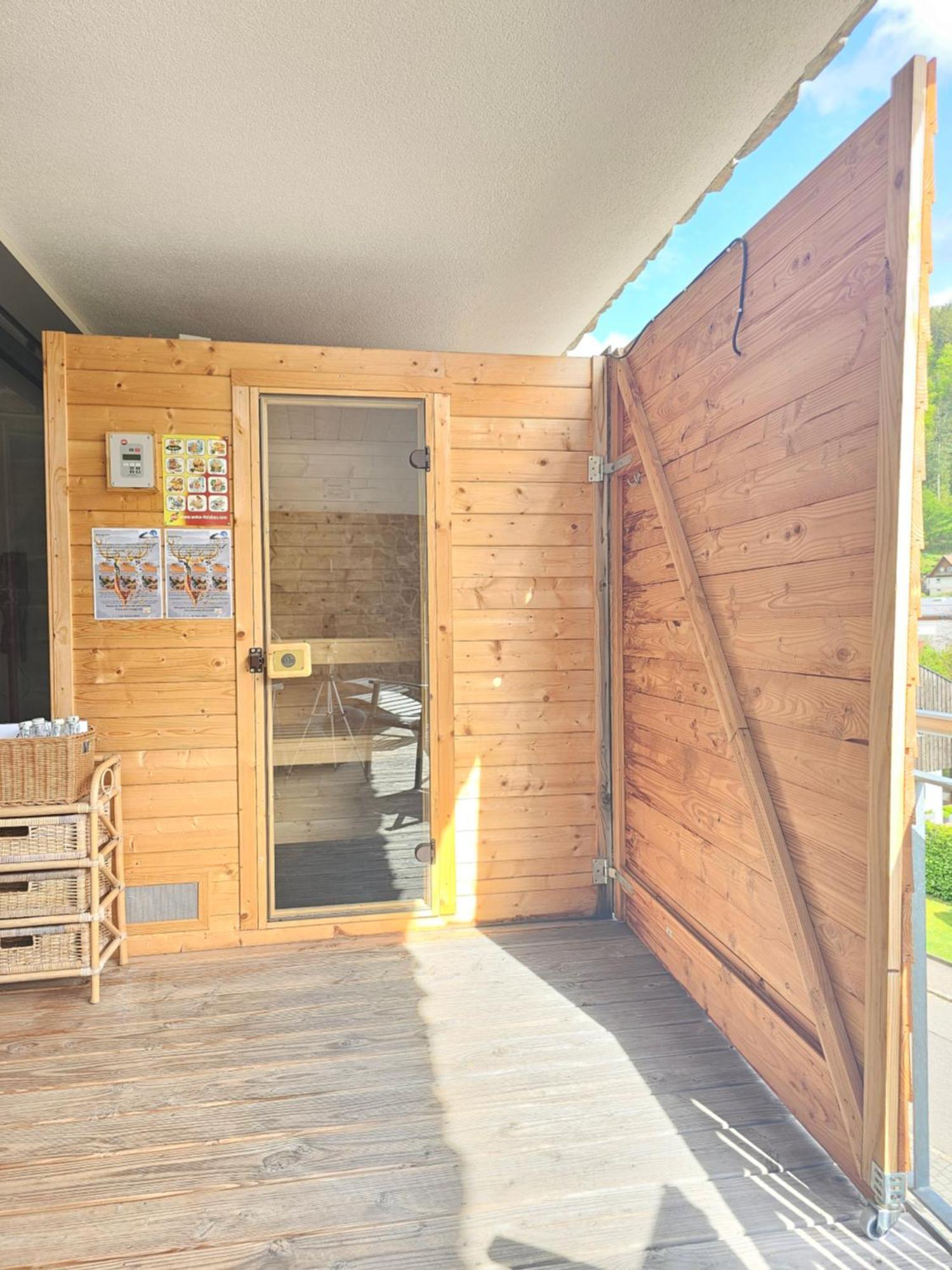 Black Forest I Sauna Auf Dem Balkon I Boxspring I Nespresso I Ausblick I Wasserfaelle Im Ort Todtnau Extérieur photo